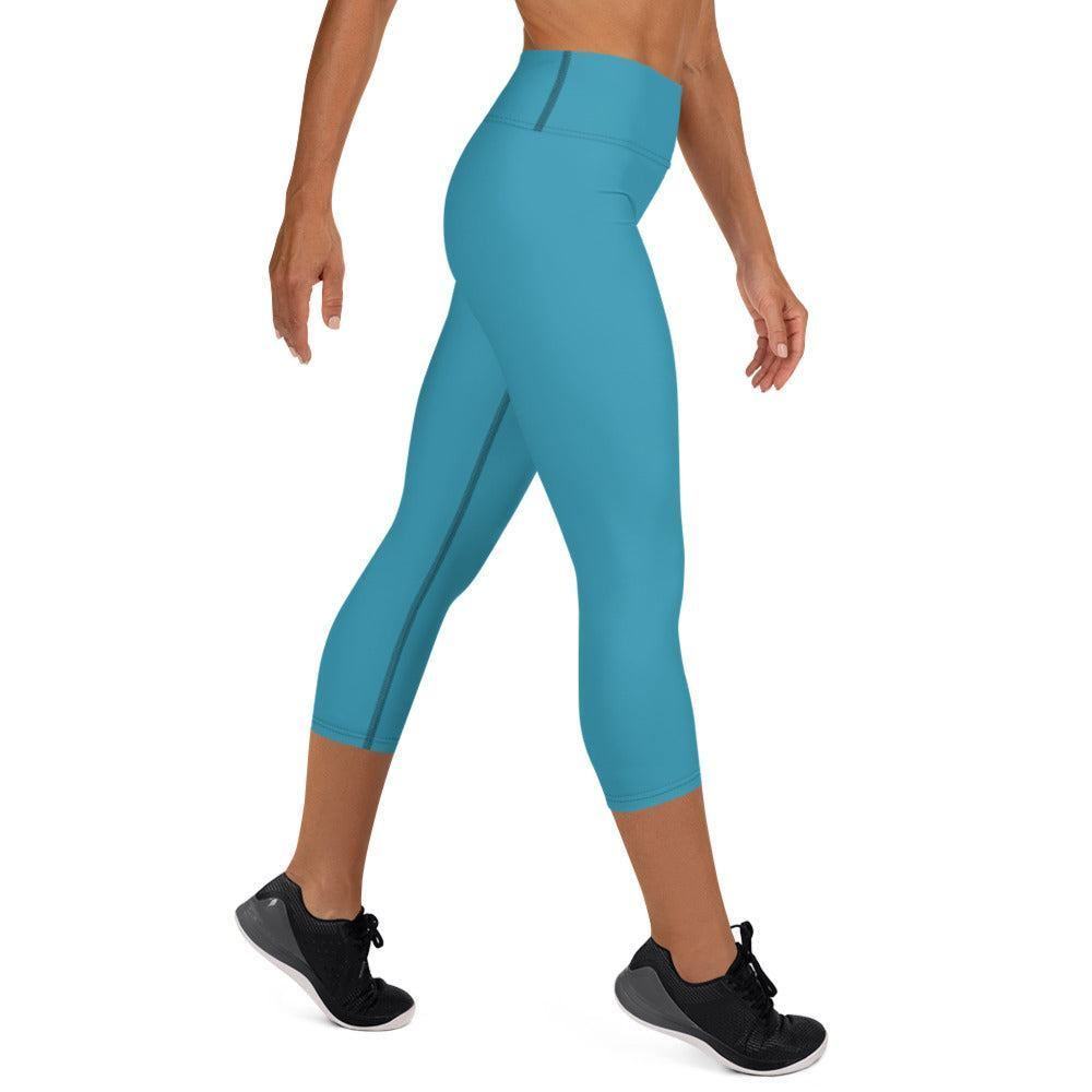 Blaue Damen Yoga Capri Leggings Yoga Capri Leggings 49.99 Bewebungsfreiheit, Bewegung, blau, blue, Bund, Capri, Damen, Design, einfarbig, Elastan, Fashion, Fitness, Fitnessstudio, Flacher, Gummizug, Gym, hochwertig, Körper, Leggings, Material, Mode, Polyester, Saum, Session, Sport, Streetwear, Style, USF50, Vier-Wege-Stretch, Wadenlang, Yoga JLR Design