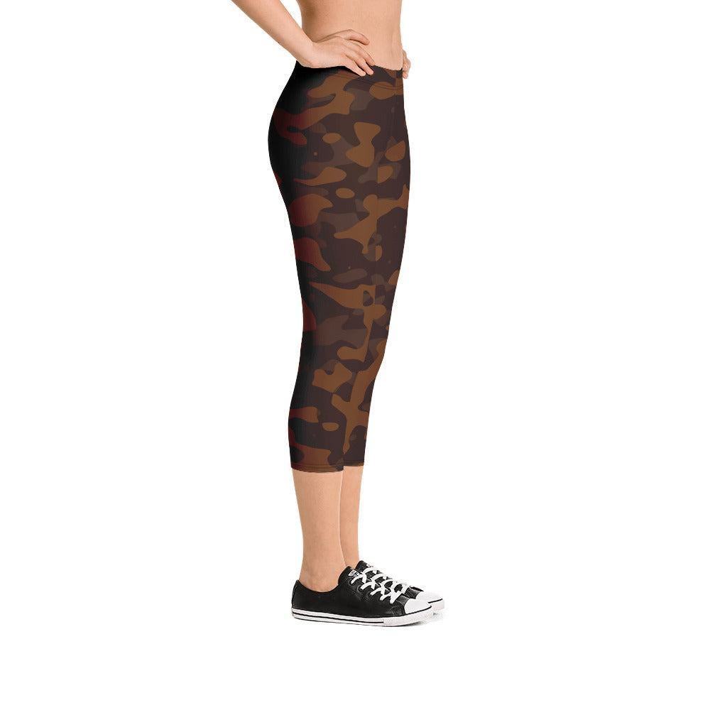 Braune Camouflage Damen Capri Leggings Capri Leggings 54.99 Alltag, bequem, braun, brown, Camo, Camouflage, Capri, Damen, Design, Elastan, enganliegend, entspannen, Leggings, Mikrofasergarn, Mode, modisch, Muster, Outdoor, Passform, Pattern, Polyester, Sport, Stil, Style, Tarnmuster, USF50, verkürzt, vielseitig, Vier-Wege-Stretch JLR Design