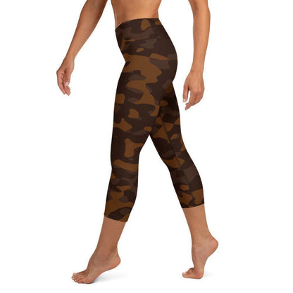 Braune Camouflage Damen Yoga Capri Leggings Yoga Capri Leggings 54.99 Bewebungsfreiheit, Bewegung, braun, brown, Bund, Camo, Camouflage, Capri, Damen, Design, Elastan, Fashion, Fitness, Fitnessstudio, Flacher, Gummizug, Gym, hochwertig, Körper, Leggings, Material, Mode, Pattern, Polyester, Saum, Session, Sport, Streetwear, Style, Tarnmuster, USF50, Vier-Wege-Stretch, Wadenlang, Yoga JLR Design