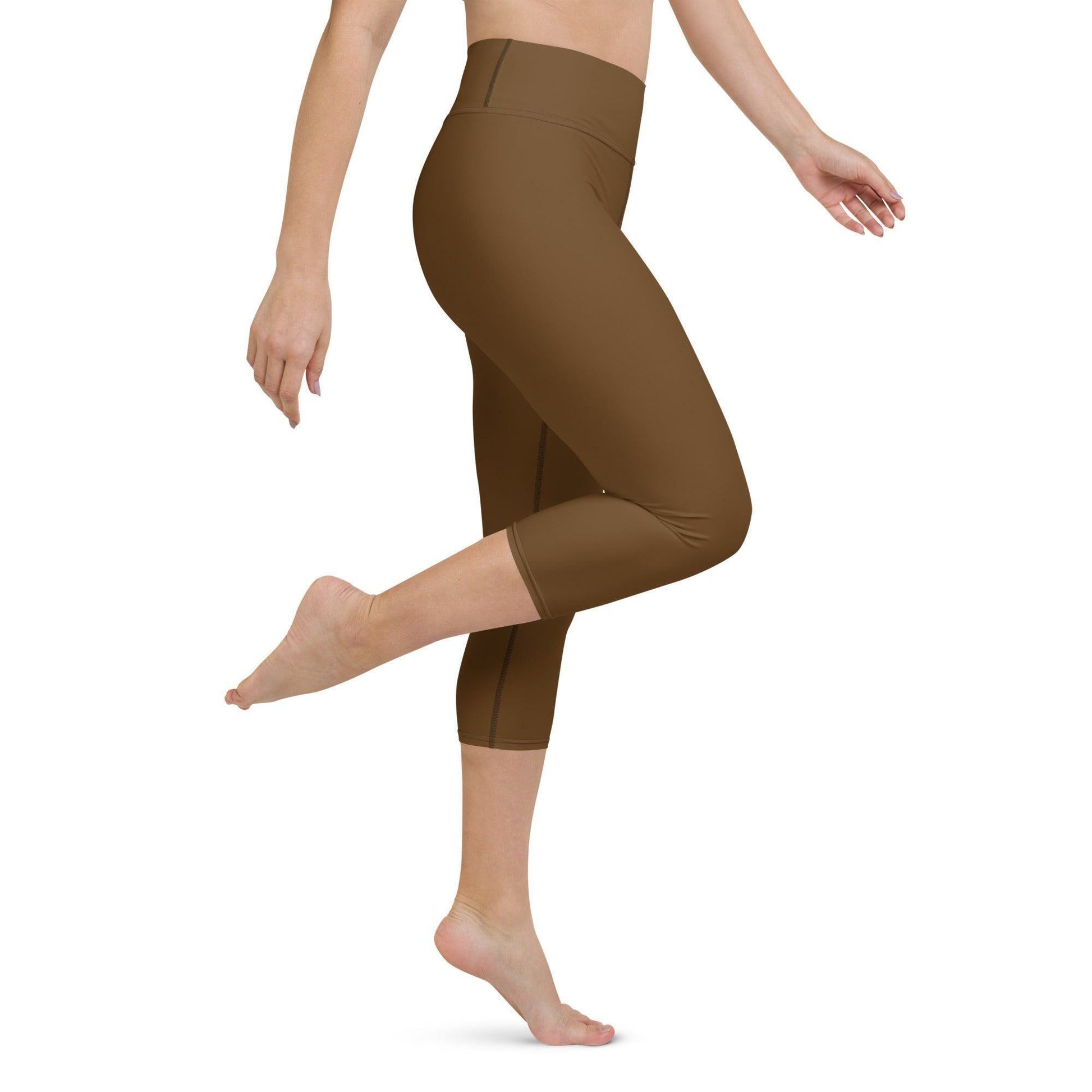 Braune Damen Yoga Capri Leggings Yoga Capri Leggings 49.99 Bewebungsfreiheit, Bewegung, braun, brown, Bund, Capri, Damen, Design, einfarbig, Elastan, Fashion, Fitness, Fitnessstudio, Flacher, Gummizug, Gym, hochwertig, Körper, Leggings, Material, Mode, Polyester, Saum, Session, Sport, Streetwear, Style, USF50, Vier-Wege-Stretch, Wadenlang, Yoga JLR Design