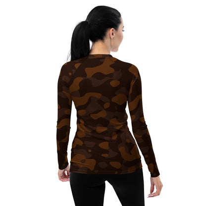 Braunes Camouflage Damen Rash Guard Rash Guard 59.99 4-Wege, Atmungsaktiv, bequem, braun, brown, Camo, Camouflage, Design, Elastan, Fashion, Flachnaht, Guard, Hautschutz, Kompression, Langarmshirt, Mode, Männermode, Outdoor, Pattern, Polyester, Rash, Sand, Schwimmen, Sonnenschutz, Sportbekleidung, Strandmode, Stretchstoff, Style, Surfen, Tarnmuster, trocknend, Wassersport, Wind JLR Design