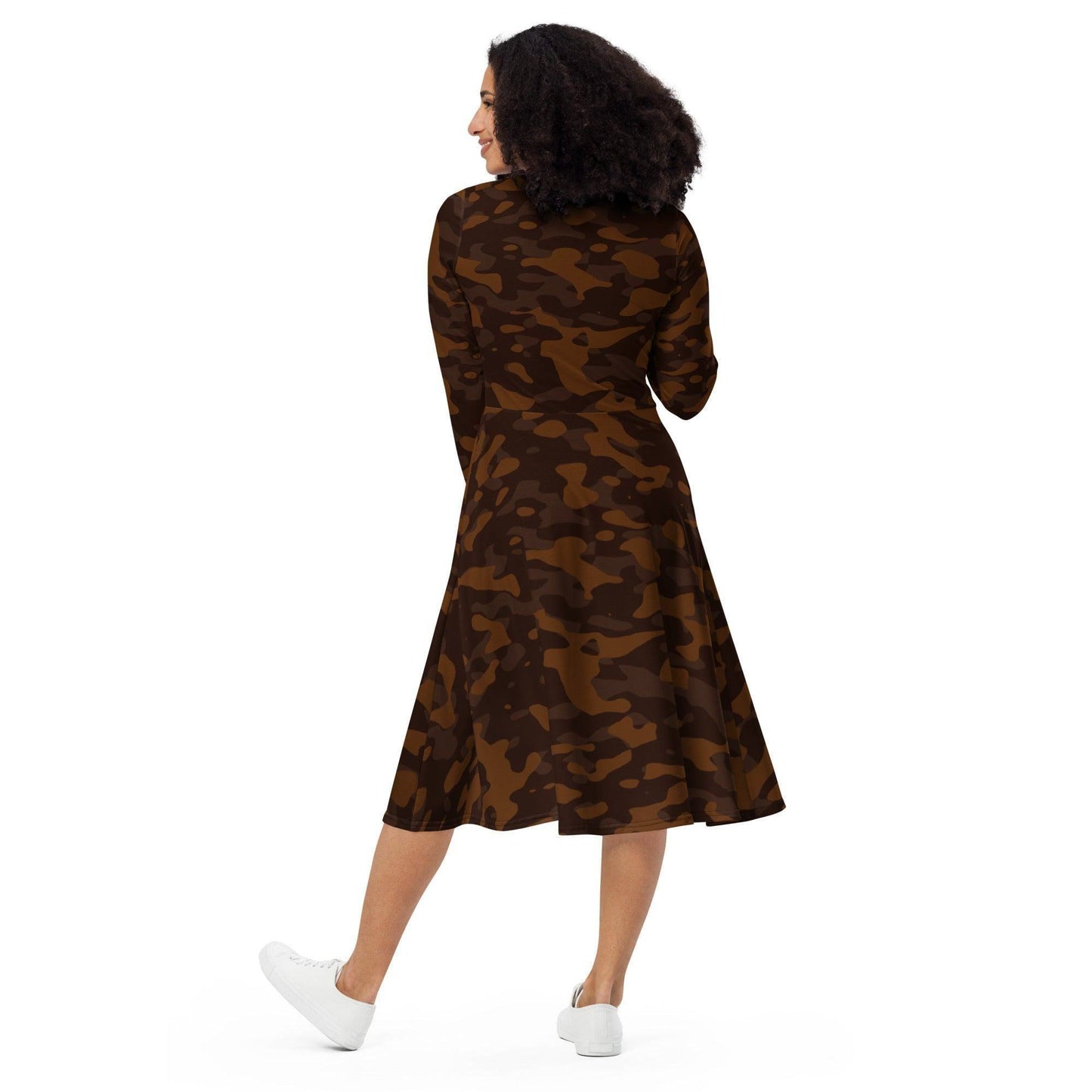 Braunes Camouflage langärmliges Midikleid Midikleid 67.99 Boot-Ausschnitt, braun, brown, camo, camouflage, Damen, Elastan, eng anliegend, Frauen, Jersey, muster, OEKOTEX100, pattern, Polyester, Premium, Seitentaschen, Strickstoff, Taille, Unterteil JLR Design