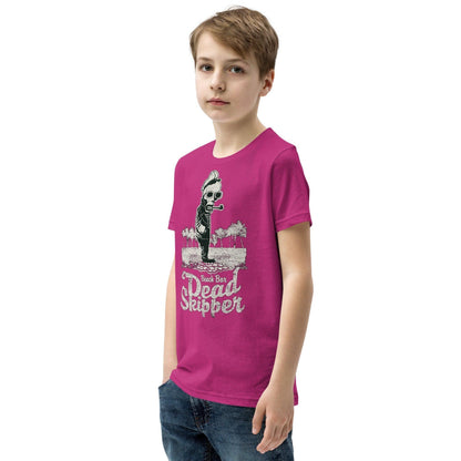 Dead Skipper T-Shirt für Jugendliche T-Shirt 36.99 atmungsaktives, Baumwolle, bequem, Biesennadel, Bündchen, Dead, Freizeit, Jugendliche, Kleidungsstück, Kopfhörerkabel, Kordelzug, Level, lockerer, Material, Must-Have, next, Passform, persönlich, Polyester, Schnitt, Schule, Skipper, Stickdetail, Style, T-Shirt, Tragekomfort, Unisex, vorgeschrumpft JLR Design