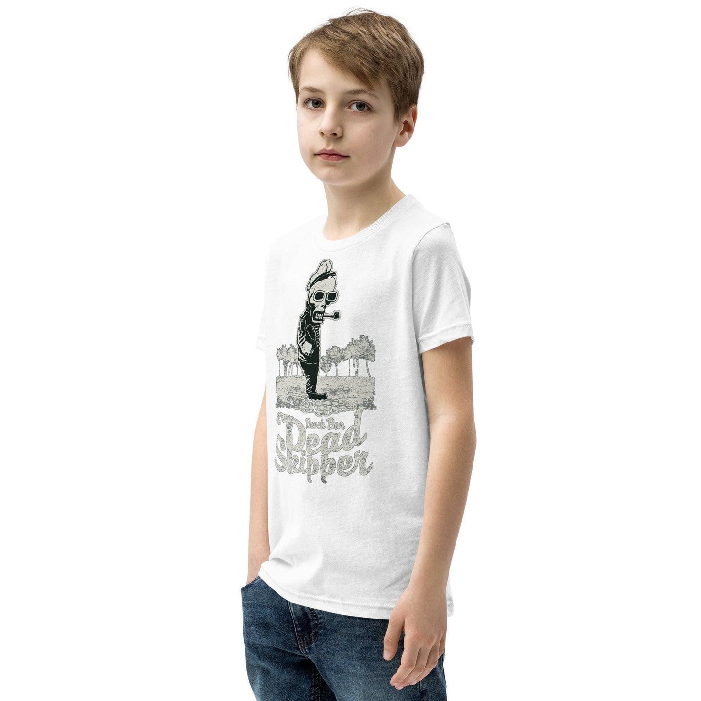 Dead Skipper T-Shirt für Jugendliche T-Shirt 36.99 atmungsaktives, Baumwolle, bequem, Biesennadel, Bündchen, Dead, Freizeit, Jugendliche, Kleidungsstück, Kopfhörerkabel, Kordelzug, Level, lockerer, Material, Must-Have, next, Passform, persönlich, Polyester, Schnitt, Schule, Skipper, Stickdetail, Style, T-Shirt, Tragekomfort, Unisex, vorgeschrumpft JLR Design