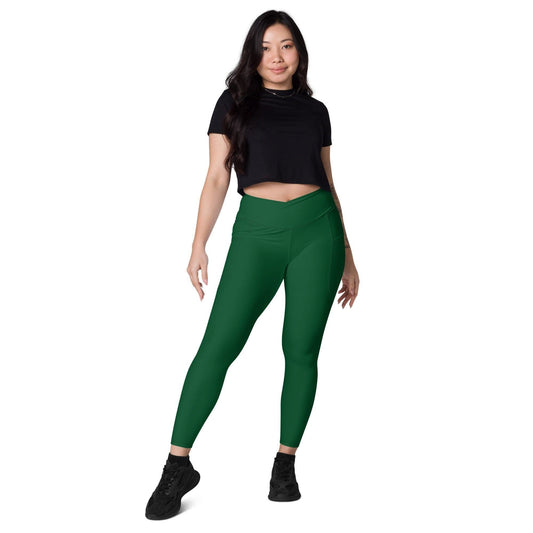 Forest Green Damen V-Bund Leggings mit Taschen V-Bund Leggings 59.99 1 Tasche auf jeder Seite, atmungsaktives Material, Damen, Design, einfarbig, Elastan, Fashion, Forest, Green, grün, Hoch tailliert, hoher Tragekomfort, Komfort, Mode, OEKOTEX100, Outfit, Polyester, schmeichelhafter Schnitt, Style, UPF50, V-Bund Leggings JLR Design