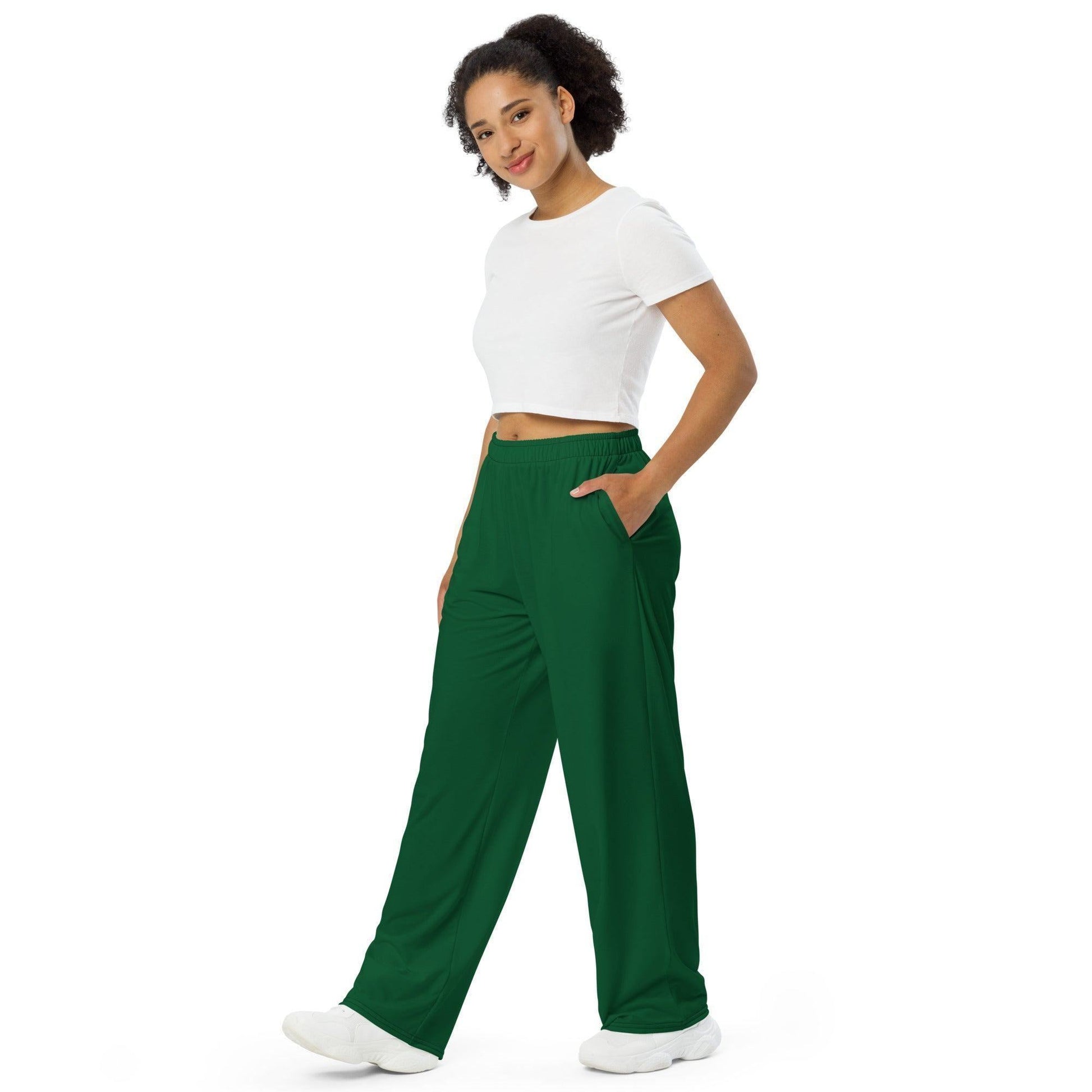 Forest Green Hose mit weitem Bein Hose mit weitem Bein 53.99 atmungsaktiv, Bein, beont, Bewegungsfreiheit, einfarbig, Elastan, Figur, Forest, Green, grün, Hose, Komfort, Kordelzug, leicht, Look, Loungewear, luftige, lässig, OEKOTEX100, optisch, Passform, Polyester, Pyjama, Seitentaschen, Sommer, Stoff, stretch, Taille, weitem JLR Design