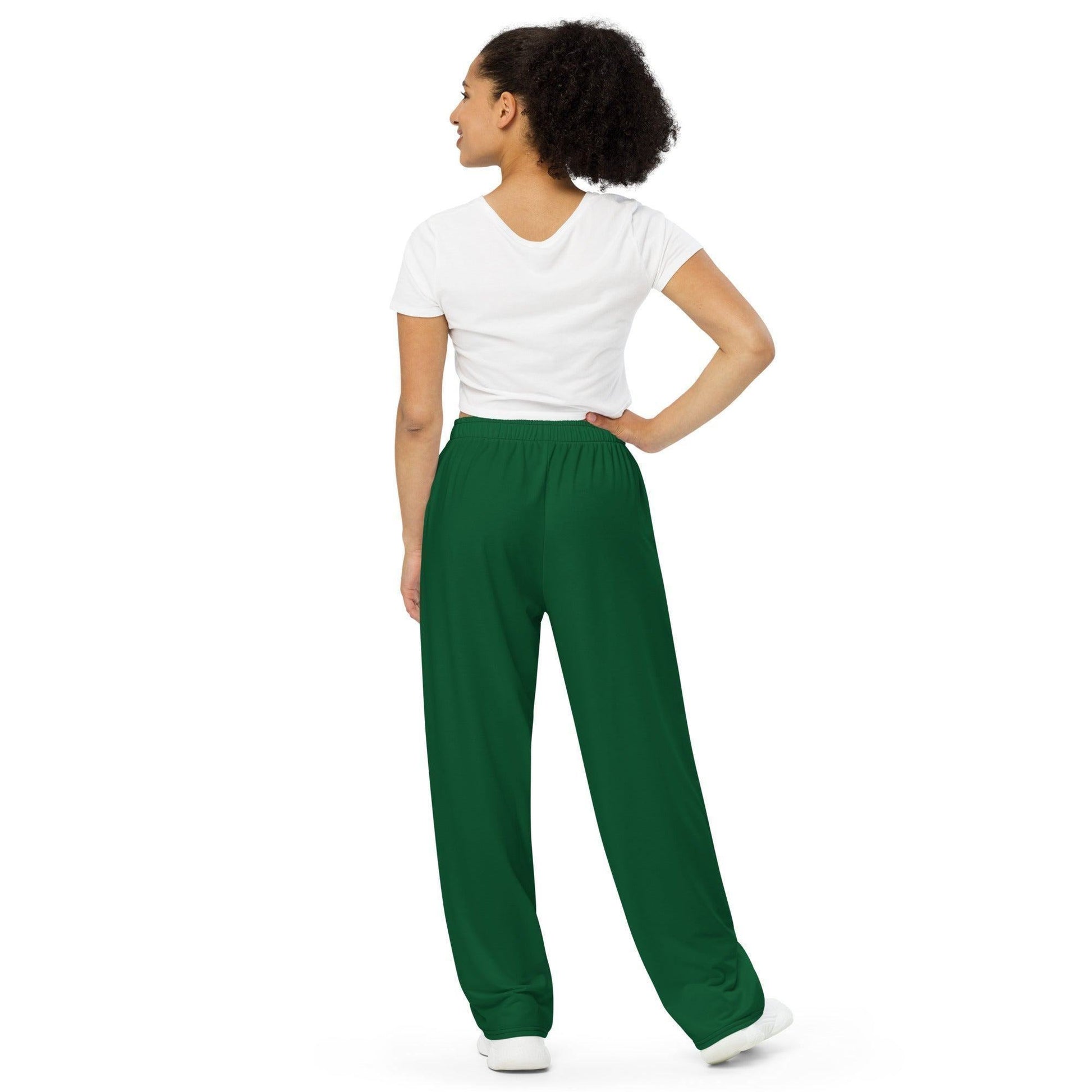 Forest Green Hose mit weitem Bein Hose mit weitem Bein 53.99 atmungsaktiv, Bein, beont, Bewegungsfreiheit, einfarbig, Elastan, Figur, Forest, Green, grün, Hose, Komfort, Kordelzug, leicht, Look, Loungewear, luftige, lässig, OEKOTEX100, optisch, Passform, Polyester, Pyjama, Seitentaschen, Sommer, Stoff, stretch, Taille, weitem JLR Design