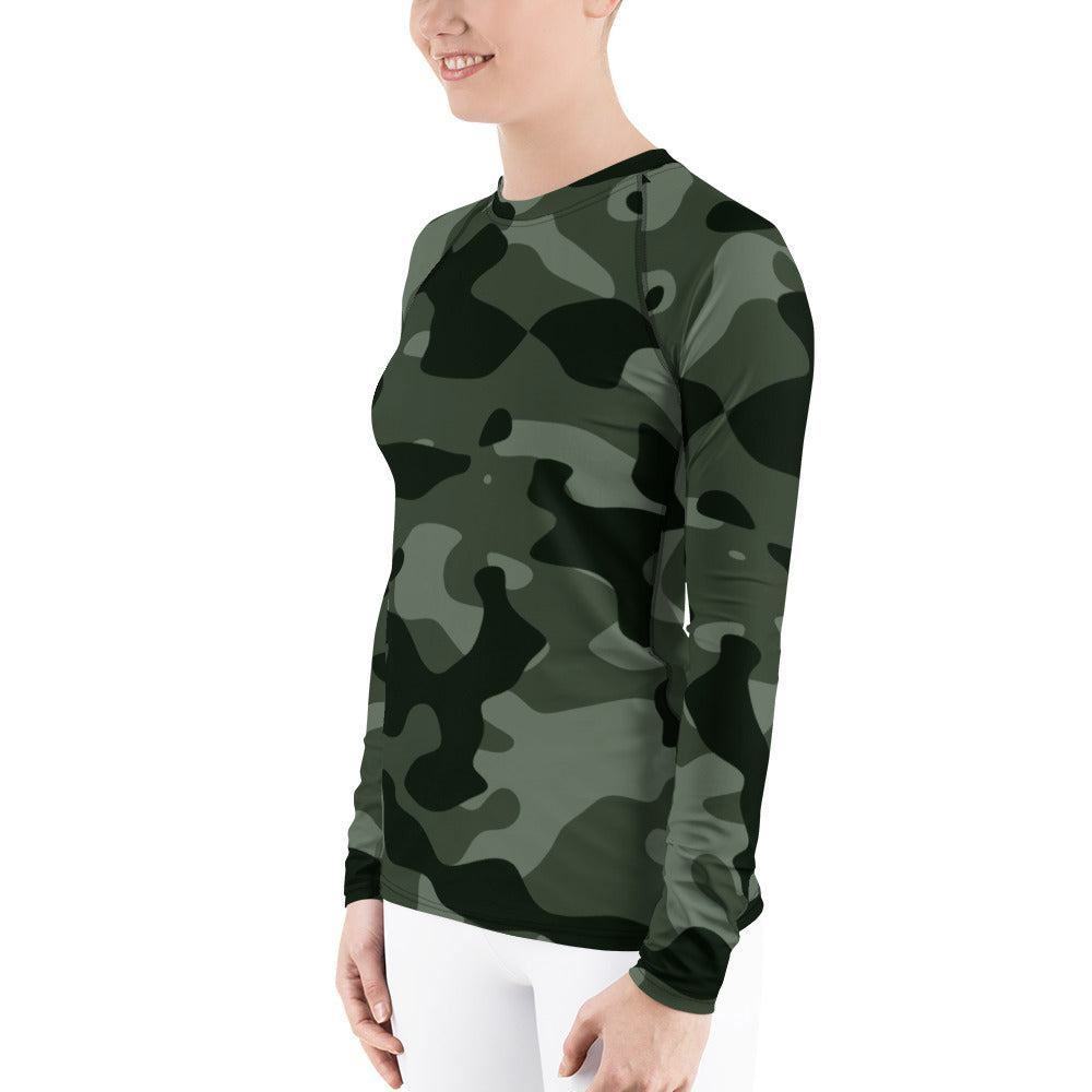 Green Camouflage Damen Rash Guard Rash Guard 59.99 4-Wege, Atmungsaktiv, bequem, Camo, Camouflage, Design, Elastan, Fashion, Flachnaht, green, grün, Guard, Hautschutz, Kompression, Langarmshirt, Mode, Männermode, Outdoor, Pattern, Polyester, Rash, Sand, Schwimmen, Sonnenschutz, Sportbekleidung, Strandmode, Stretchstoff, Style, Surfen, Tarnmuster, trocknend, Wassersport, Wind JLR Design