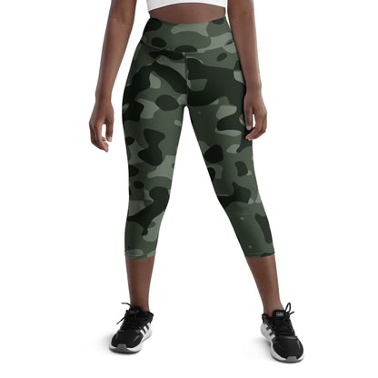 Green Camouflage Damen Yoga Capri Leggings Yoga Capri Leggings 54.99 Bewebungsfreiheit, Bewegung, Bund, Camo, Camouflage, Capri, Damen, Design, Elastan, Fashion, Fitness, Fitnessstudio, Flacher, green, grün, Gummizug, Gym, hochwertig, Körper, Leggings, Material, Mode, Pattern, Polyester, Saum, Session, Sport, Streetwear, Style, Tarnmuster, USF50, Vier-Wege-Stretch, Wadenlang, Yoga JLR Design