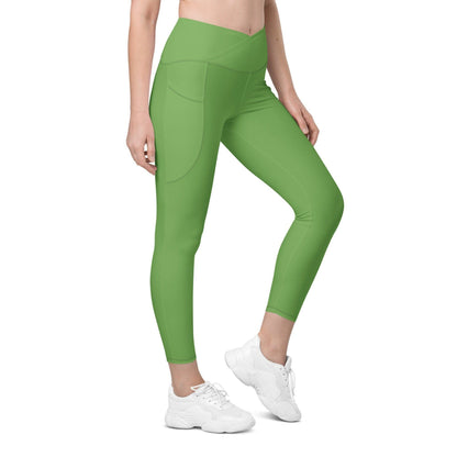 Grüne Damen V-Bund Leggings mit Taschen V-Bund Leggings 59.99 1 Tasche auf jeder Seite, atmungsaktives Material, Damen, Design, einfarbig, Elastan, Fashion, green, grün, Hoch tailliert, hoher Tragekomfort, Komfort, Mode, OEKOTEX100, Outfit, Polyester, schmeichelhafter Schnitt, Style, UPF50, V-Bund Leggings JLR Design