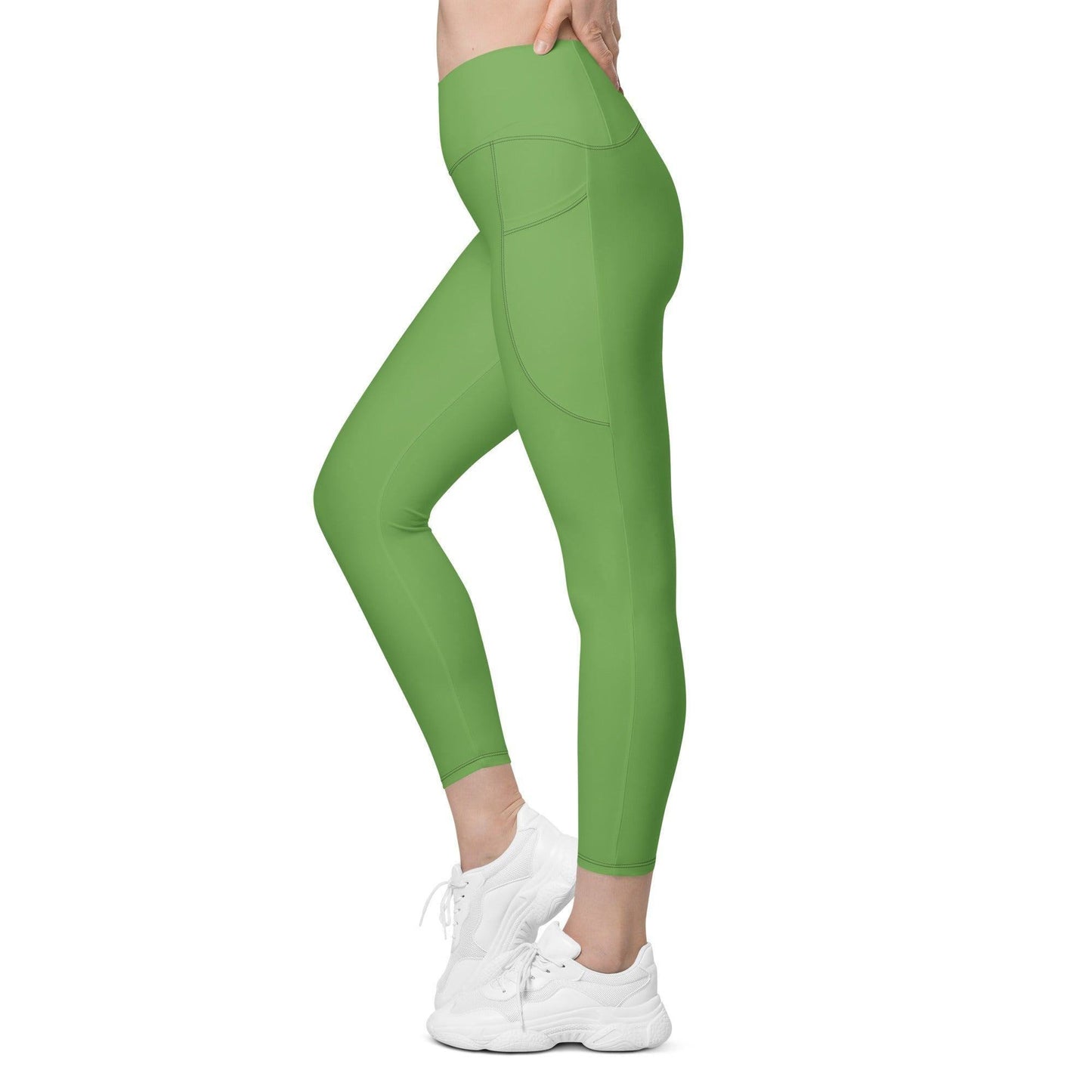 Grüne Damen V-Bund Leggings mit Taschen V-Bund Leggings 59.99 1 Tasche auf jeder Seite, atmungsaktives Material, Damen, Design, einfarbig, Elastan, Fashion, green, grün, Hoch tailliert, hoher Tragekomfort, Komfort, Mode, OEKOTEX100, Outfit, Polyester, schmeichelhafter Schnitt, Style, UPF50, V-Bund Leggings JLR Design