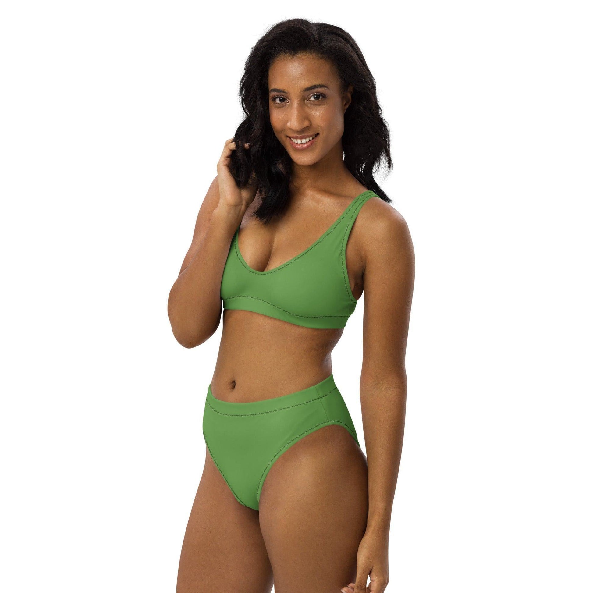 Grüner High Waist Bikini Bikini 49.99 Bikini, Design, einfarbig, Einlagen, Elastan, Fashion, green, GRS, grün, High, Mode, Passform, Polyester, Style, UPF50, Waist, zweilagig, zweitilig, Ökotex JLR Design