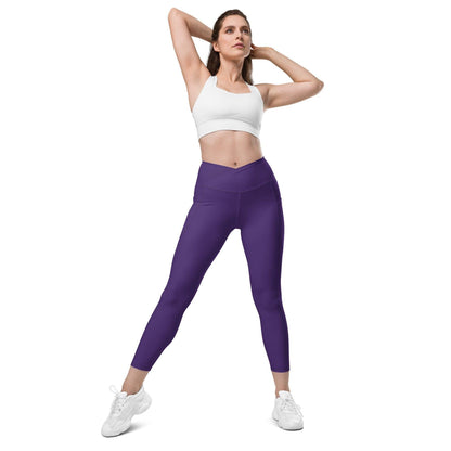 Lila Damen V-Bund Leggings mit Taschen V-Bund Leggings 59.99 1 Tasche auf jeder Seite, atmungsaktives Material, Damen, Design, einfarbig, Elastan, Fashion, Hoch tailliert, hoher Tragekomfort, Komfort, lila, Mode, OEKOTEX100, Outfit, Polyester, schmeichelhafter Schnitt, Style, UPF50, V-Bund Leggings, violet JLR Design