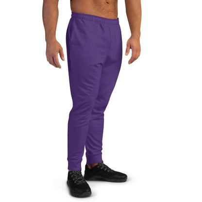 Lila Herren Jogginghose Jogginghose 59.99 atmungsaktiv, Baumwolle, Bündchen, einfarbig, Elastan, Fitness, Fleece, Gym, Herren, Jogginghose, Kordelzug, lila, Mann, Männer, OEKOTEX100, Passform, Passoform, Polyester, purple, Relaxen, schlanke, Sport, Taschen, Tragekomfort JLR Design