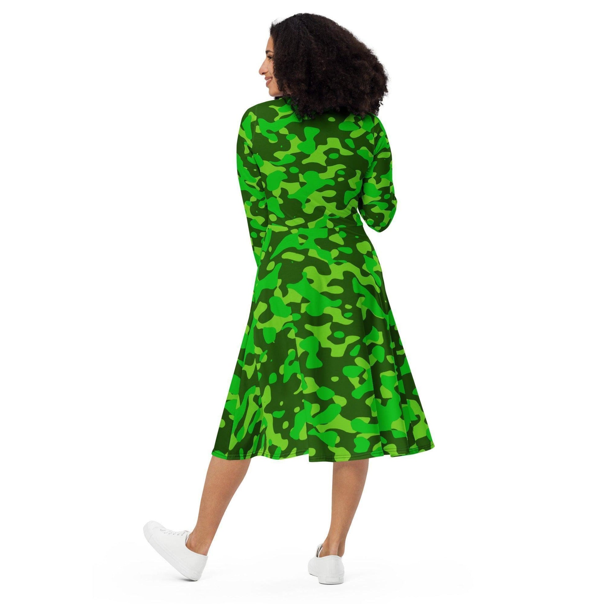 Lime Green Camouflage langärmliges Midikleid Midikleid 67.99 Boot-Ausschnitt, camo, camouflage, Damen, Elastan, eng anliegend, Frauen, green, grün, Jersey, lime, muster, OEKOTEX100, pattern, Polyester, Premium, Seitentaschen, Strickstoff, Taille, Unterteil JLR Design