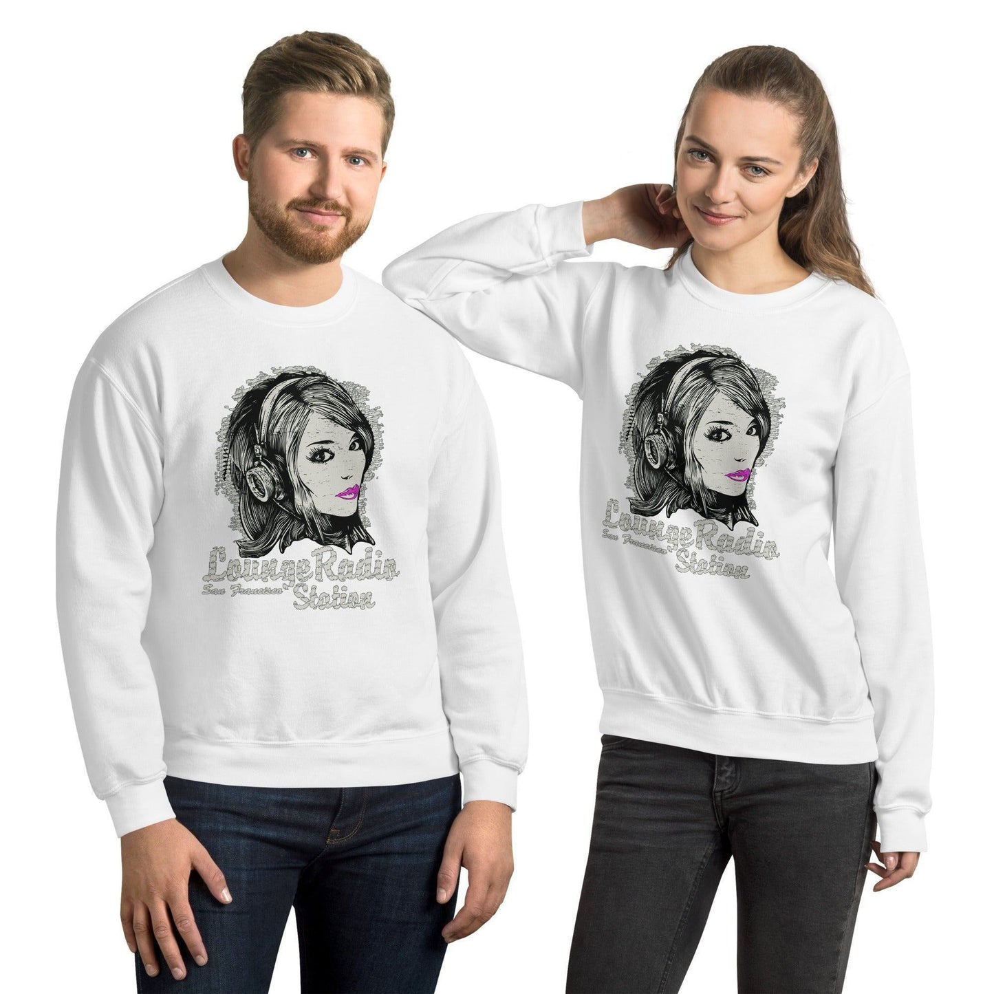 Lounge Radio Pullover Pullover 39.99 Allrounder, angenehmes, Baumwolle, Begleiter, Damen, Design, DJ, DJane, doppelnaht, feingesticktes, Fleece, Frau, hergestellt, Herren, hochwertige, kalte, Kleiderschrank, kombinieren, kuschelig, Lounge, lässiger, Mann, Outfit, Polyester, Pullover, Radio, Rippausschnitt, Saum, Schnitt, Tage, Trageerlebnis, Tragegefühl, vielseitig, warm, zeitloses, Ärmelbündchen JLR Design