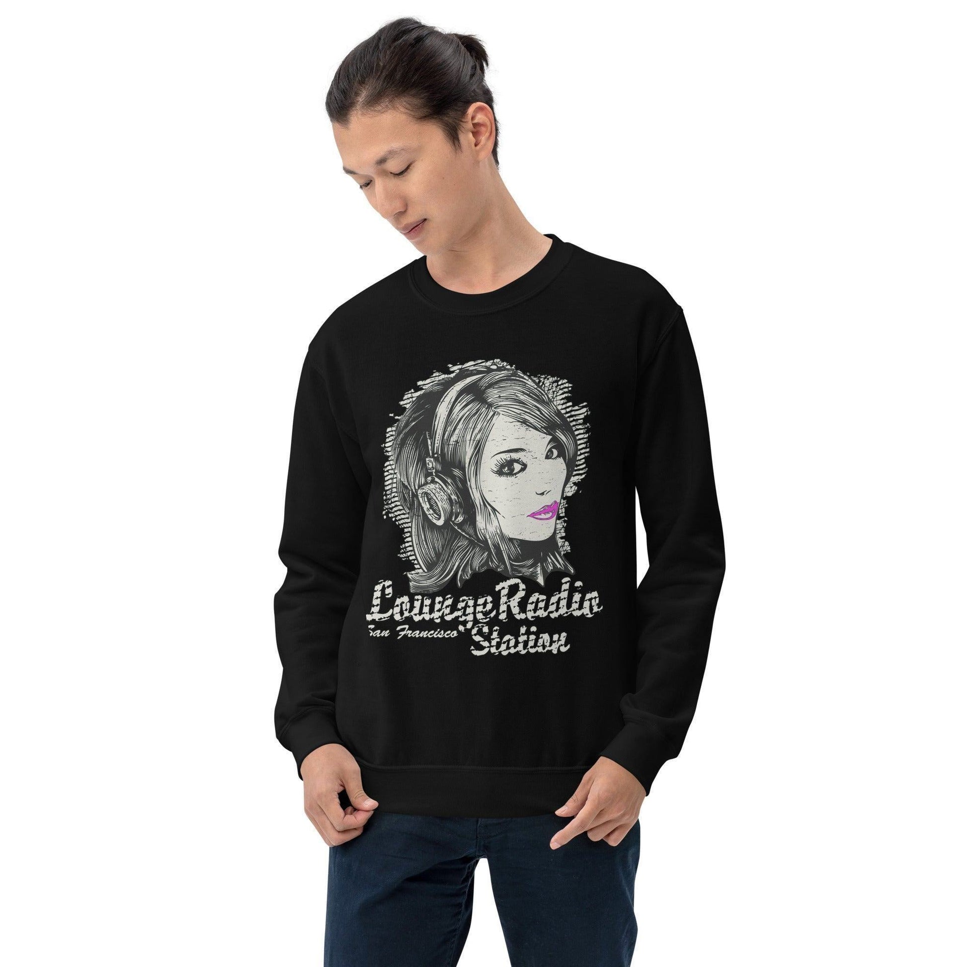 Lounge Radio Pullover Pullover 39.99 Allrounder, angenehmes, Baumwolle, Begleiter, Damen, Design, DJ, DJane, doppelnaht, feingesticktes, Fleece, Frau, hergestellt, Herren, hochwertige, kalte, Kleiderschrank, kombinieren, kuschelig, Lounge, lässiger, Mann, Outfit, Polyester, Pullover, Radio, Rippausschnitt, Saum, Schnitt, Tage, Trageerlebnis, Tragegefühl, vielseitig, warm, zeitloses, Ärmelbündchen JLR Design