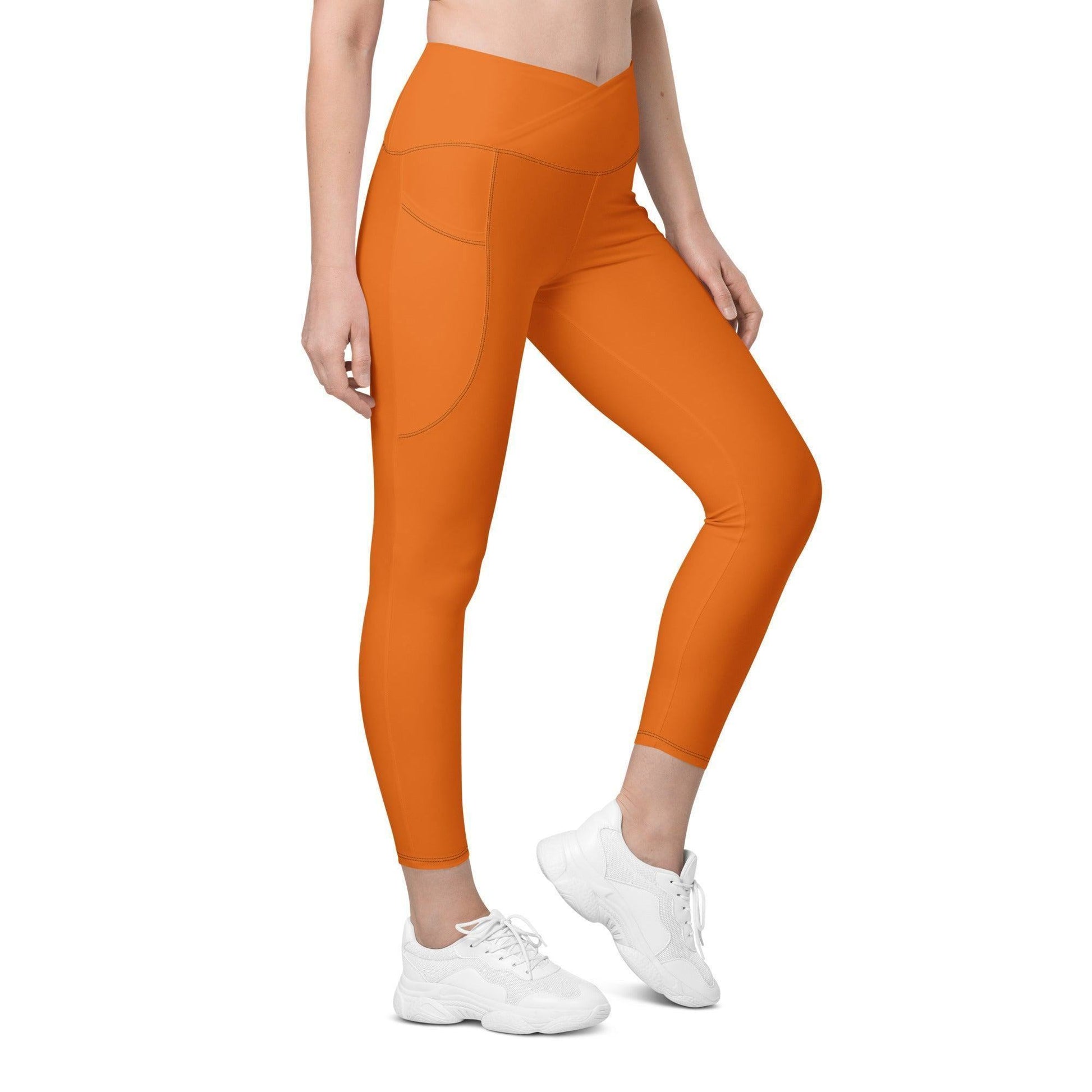 Mango Tango Damen V-Bund Leggings mit Taschen V-Bund Leggings 59.99 1 Tasche auf jeder Seite, atmungsaktives Material, Damen, Design, einfarbig, Elastan, Fashion, Hoch tailliert, hoher Tragekomfort, Komfort, Mango, Mode, OEKOTEX100, orange, Outfit, Polyester, schmeichelhafter Schnitt, Style, Tango, UPF50, V-Bund Leggings JLR Design