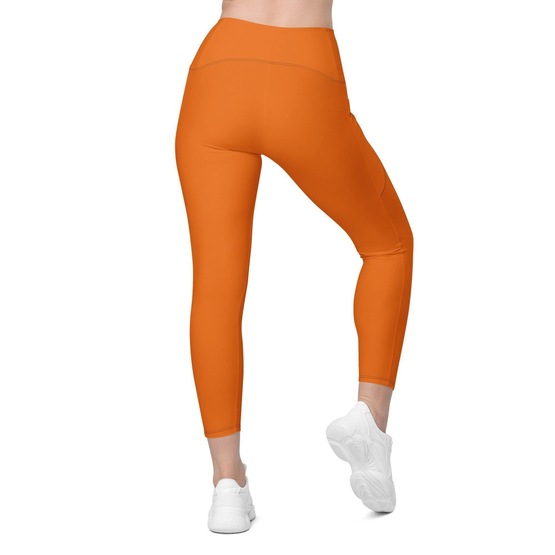 Mango Tango Damen V-Bund Leggings mit Taschen V-Bund Leggings 59.99 1 Tasche auf jeder Seite, atmungsaktives Material, Damen, Design, einfarbig, Elastan, Fashion, Hoch tailliert, hoher Tragekomfort, Komfort, Mango, Mode, OEKOTEX100, orange, Outfit, Polyester, schmeichelhafter Schnitt, Style, Tango, UPF50, V-Bund Leggings JLR Design