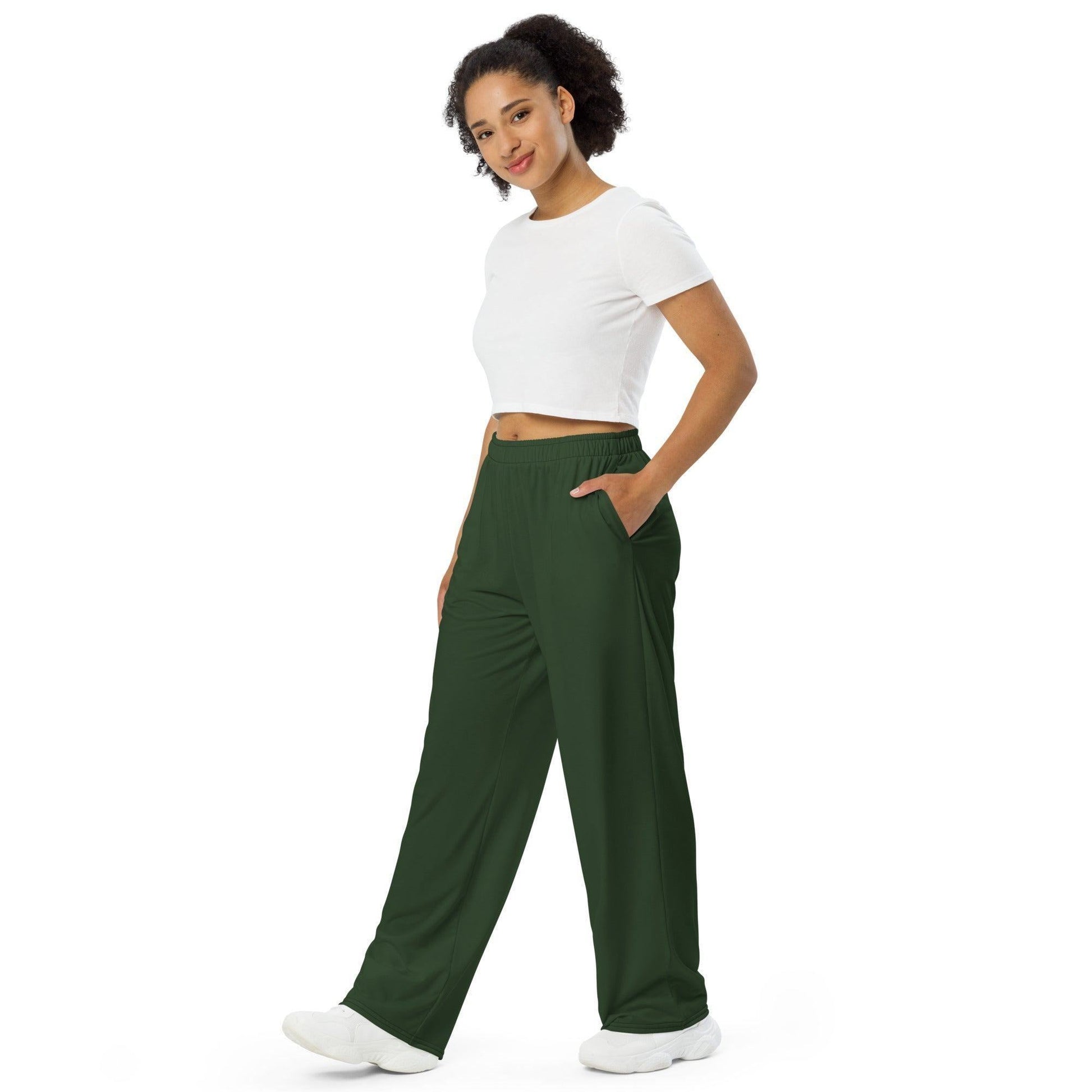 Myrte Hose mit weitem Bein Hose mit weitem Bein 53.99 atmungsaktiv, Bein, beont, Bewegungsfreiheit, einfarbig, Elastan, Figur, grün, Hose, Komfort, Kordelzug, leicht, Look, Loungewear, luftige, lässig, Myrte, OEKOTEX100, optisch, Passform, Polyester, Pyjama, Seitentaschen, Sommer, Stoff, stretch, Taille, weitem JLR Design