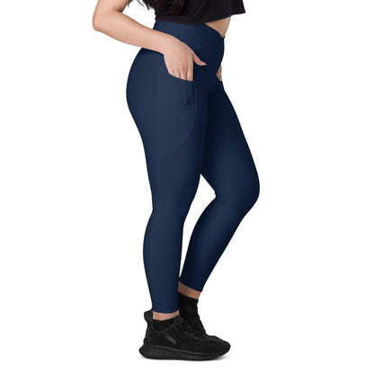 Navy Damen V-Bund Leggings mit Taschen V-Bund Leggings 59.99 1 Tasche auf jeder Seite, atmungsaktives Material, blau, blue, Damen, Design, einfarbig, Elastan, Fashion, Hoch tailliert, hoher Tragekomfort, Komfort, Mode, Navy, OEKOTEX100, Outfit, Polyester, schmeichelhafter Schnitt, Style, UPF50, V-Bund Leggings JLR Design