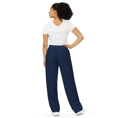 Navy Hose mit weitem Bein Hose mit weitem Bein 53.99 atmungsaktiv, Bein, beont, Bewegungsfreiheit, blau, blue, einfarbig, Elastan, Figur, Hose, Komfort, Kordelzug, leicht, Look, Loungewear, luftige, lässig, navy, OEKOTEX100, optisch, Passform, Polyester, Pyjama, Seitentaschen, Sommer, Stoff, stretch, Taille, weitem JLR Design