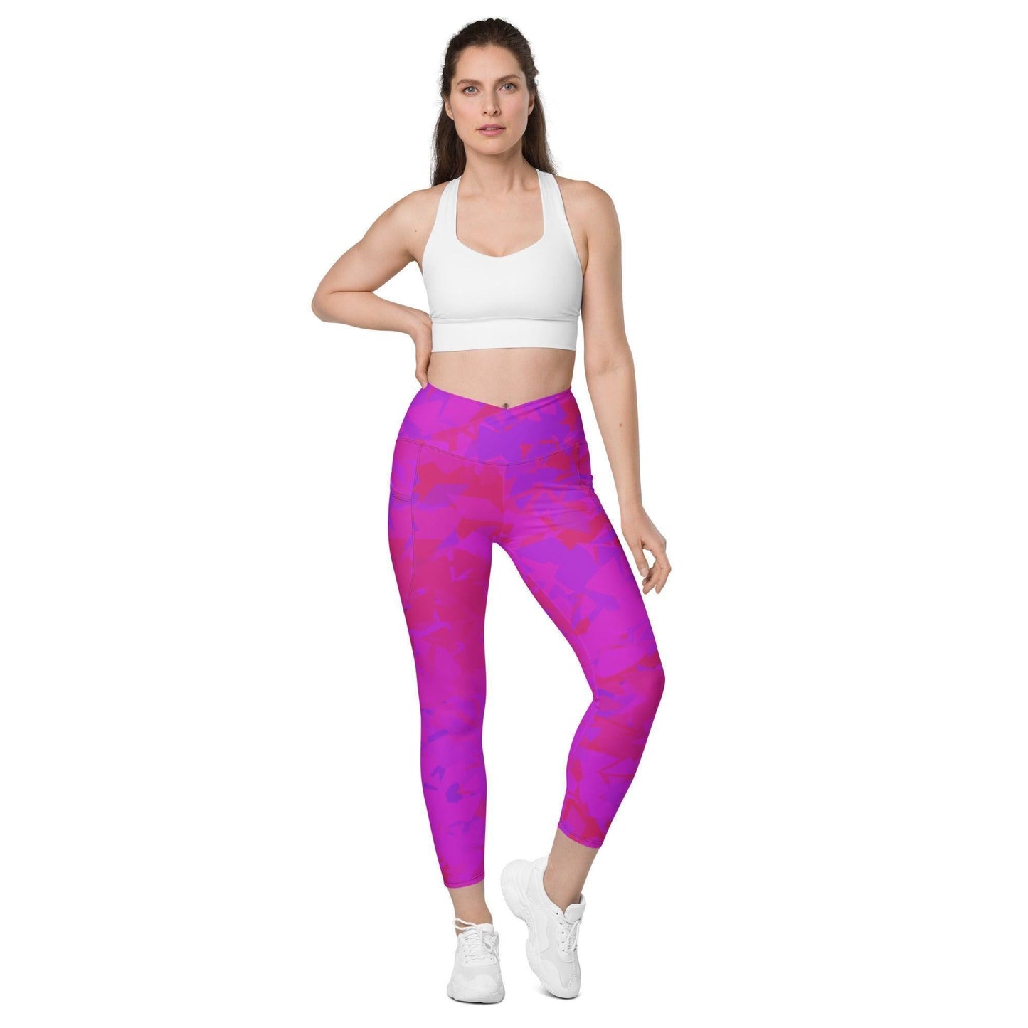 Pink Crystal Damen V-Bund Leggings mit Taschen V-Bund Leggings 64.99 1 Tasche auf jeder Seite, atmungsaktives Material, Crystal, Damen, Design, einfarbig, Elastan, Fashion, Hoch tailliert, hoher Tragekomfort, Komfort, Kristall, Mode, OEKOTEX100, Outfit, Pink, Polyester, rosa, schmeichelhafter Schnitt, Style, UPF50, V-Bund Leggings JLR Design