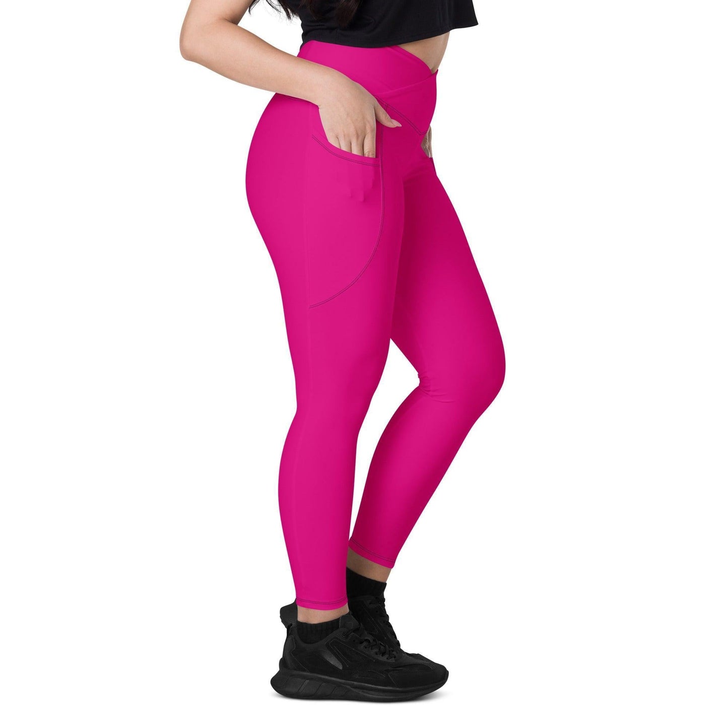 Pinke Damen V-Bund Leggings mit Taschen V-Bund Leggings 59.99 1 Tasche auf jeder Seite, atmungsaktives Material, Damen, Design, einfarbig, Elastan, Fashion, Hoch tailliert, hoher Tragekomfort, Komfort, Medium, Mode, OEKOTEX100, Outfit, pink, Polyester, Red, rot, schmeichelhafter Schnitt, Style, UPF50, V-Bund Leggings, Violet JLR Design