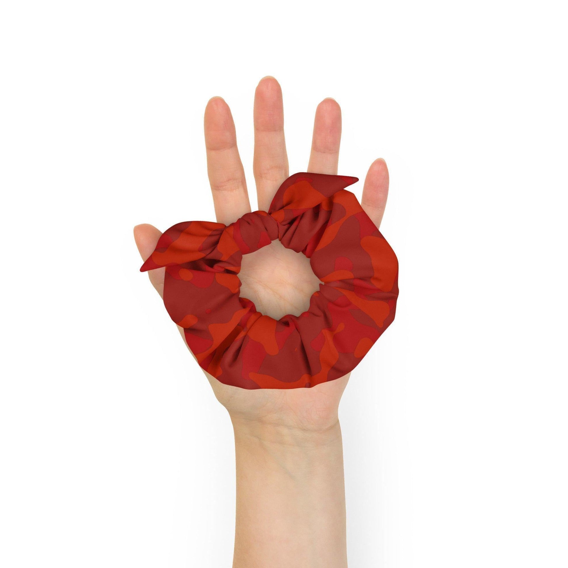 Red Camouflage Scrunchie Scrunchie 26.99 Abnehmbares, Accessoire, Atmungsaktiv, Camo, Camouflage, cool, dehnbar, Design, Detail, Elastan, elastische, Farbpalette, Gebrauch, Haargummi, Haarschmuck, Innenseite, lockerer, Look, lässig, Mode, modisch, Orange, Outfit, Pattern, Polyester, Red, sanft, Schleifen, schnell, schont, Scrunchie, stilvoll, Stoff, Streetwear, Stretch, Styling, Tarnmusster, trocknend, täglicher, Vier, Wege, weicher, Zopf JLR Design