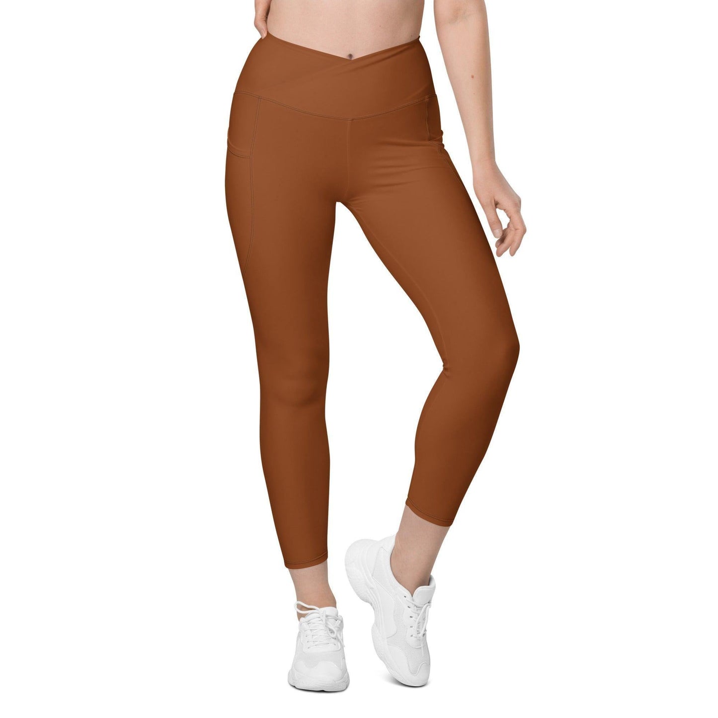 Saddle Brown Damen V-Bund Leggings mit Taschen V-Bund Leggings 59.99 1 Tasche auf jeder Seite, atmungsaktives Material, braun, Brown, Damen, Design, einfarbig, Elastan, Fashion, Hoch tailliert, hoher Tragekomfort, Komfort, Mode, OEKOTEX100, Outfit, Polyester, Saddle, schmeichelhafter Schnitt, Style, UPF50, V-Bund Leggings JLR Design