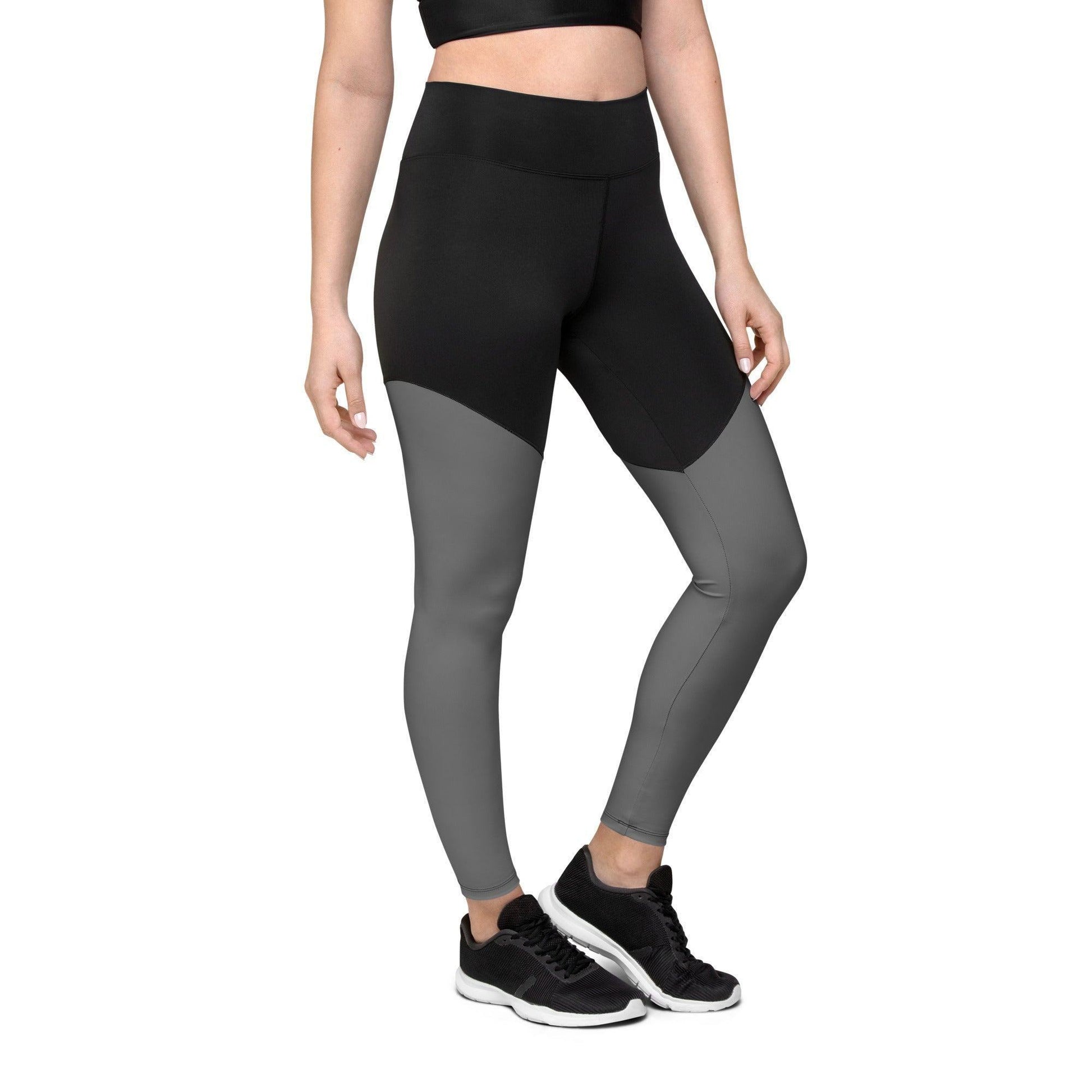 Sambesi Damen Sport Leggings Sport Leggings 57.99 Activewear, atmungsaktiv, auffällig, Bewegungsfreiheit, blickdicht, Damen, Design, Elastan, eng, Fashion, Feuchtigkeit, Figur, Fitnessstudio, funktional, grau, grey, Gym, Gürtel, Leggings, Mode, Natur, OEKOTEX100, Passform, Polyamid, Polyester, praktisch, Qualität, Sambesi, Schweiß, Sport, Stoff, Style, Taille, Tasche, UPF50, verdichteter, weibliche, Yoga JLR Design