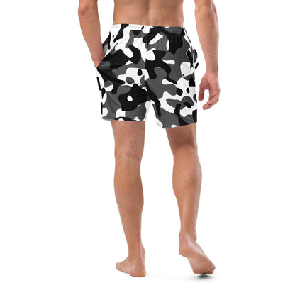 Schwarz Grau Camouflage Herren Badehosen Badehose 64.99 Badehose, Badevergnügen, black, Camo, Camouflage, Elastan, Grau, grey, Herren, Hüftband, Innenfutter, Komfort, Kordelzug, Mann, Muster, Männer, Passform, Pattern, Polyester, Pool, recycelt, Scheuerschutz, Schwarz, See, Tarnmuster, trocknend, Weiß, white JLR Design