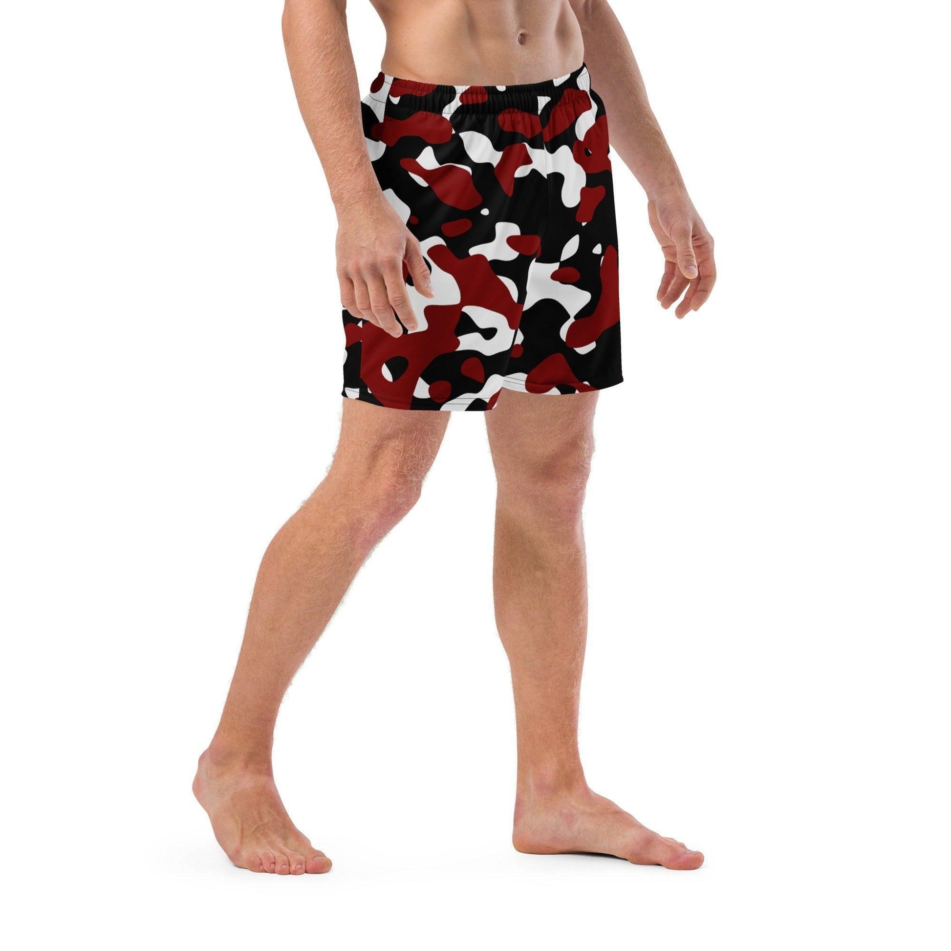 Schwarz Rot Weiß Camouflage Herren Badehosen Badehose 64.99 Badehose, Badevergnügen, black, Camo, Camouflage, Elastan, Herren, Hüftband, Innenfutter, Komfort, Kordelzug, Mann, Muster, Männer, Passform, Pattern, Polyester, Pool, recycelt, red, Rot, Scheuerschutz, Schwarz, See, Tarnmuster, trocknend, Weiß, white JLR Design