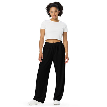 Schwarze Hose mit weitem Bein Hose mit weitem Bein 53.99 atmungsaktiv, Bein, beont, Bewegungsfreiheit, black, einfarbig, Elastan, Figur, Hose, Komfort, Kordelzug, leicht, Look, Loungewear, luftige, lässig, OEKOTEX100, optisch, Passform, Polyester, Pyjama, schwarz, Seitentaschen, Sommer, Stoff, stretch, Taille, weitem JLR Design