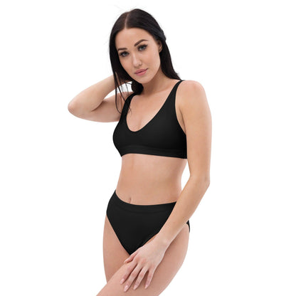 Schwarzer High Waist Bikini Bikini 49.99 Bikini, black, Design, einfarbig, Einlagen, Elastan, Fashion, GRS, High, Mode, Passform, Polyester, schwarz, Style, UPF50, Waist, zweilagig, zweitilig, Ökotex JLR Design