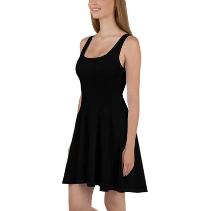 Schwarzes Skater Kleid Skater Kleid 56.99 ausgestellt, ausgestellter, black, Dame, Damen, einfarbig, Elastan, Frau, Frauen, Freizeit, Glatter, Kleid, Mitte, mittellanger, Muster, Nähte, Overlock, Pattern, Polyester, Rock, Saum, schmeichelhaft, schwarz, Skater, Sport, Stoff, trendy, Weiblich, wühlfühlend, Überdeck JLR Design