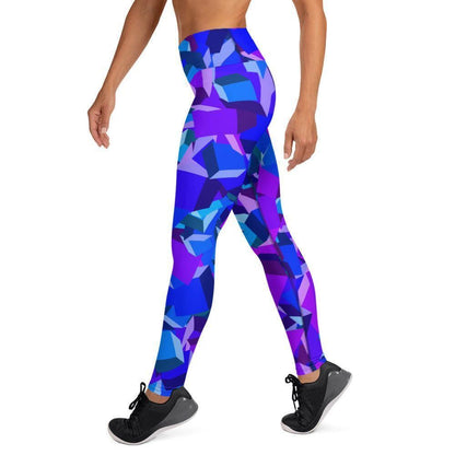 Violet Cube Damen Yoga Leggings Yoga Leggings 59.99 atmungsaktiv, Camo, Camouflage, Cube, Damen, Design, Elastan, Fitness, Flexibilität, fließend, gleiten, Gummizug, High, Hüftbewegungen, kompression, Leggings, lila, Mikrofasergarn, Muster, Pattern, pink, Polyester, Posen, Schutzfaktor, Sport, Stretch, Studio, stylisch, UV, Vier-Wege-Stretch, Waist, Würfel, Yoga JLR Design